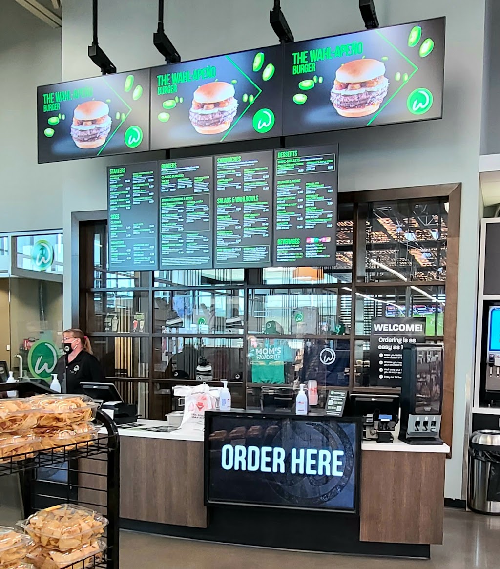 Wahlburgers @ Hy-Vee | restaurant | 1500 Central Park Commons Dr, Eagan, MN 55121, USA | 6514053672 OR +1 651-405-3672