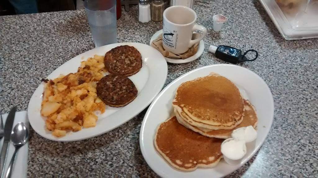 Rolandos Diner | restaurant | 140 Court St, Binghamton, NY 13901, USA | 6077239058 OR +1 607-723-9058