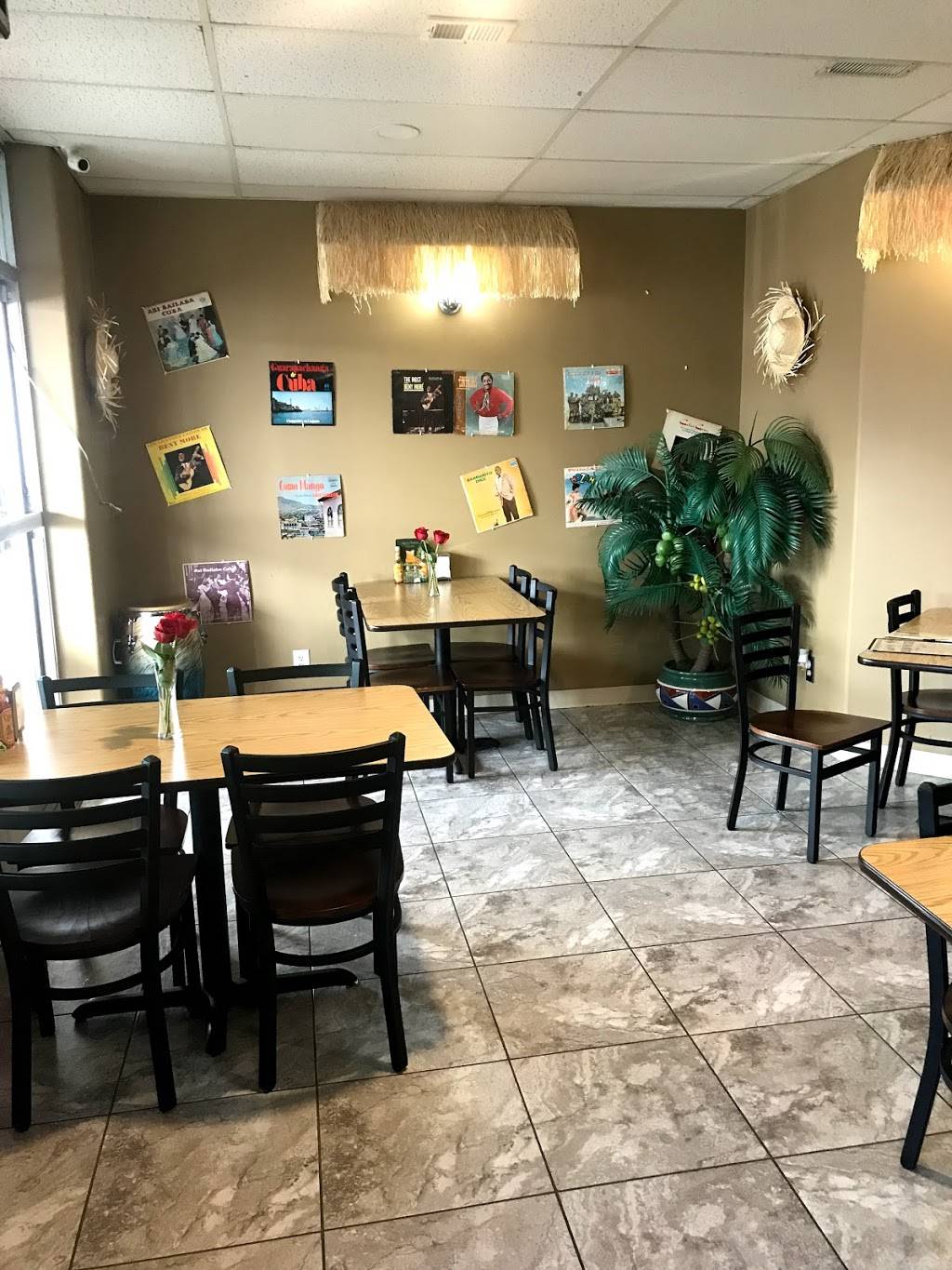 El Bohio Cuban Cuisine | restaurant | 2080 Youngfield St, Lakewood, CO 80215, USA | 7206308319 OR +1 720-630-8319