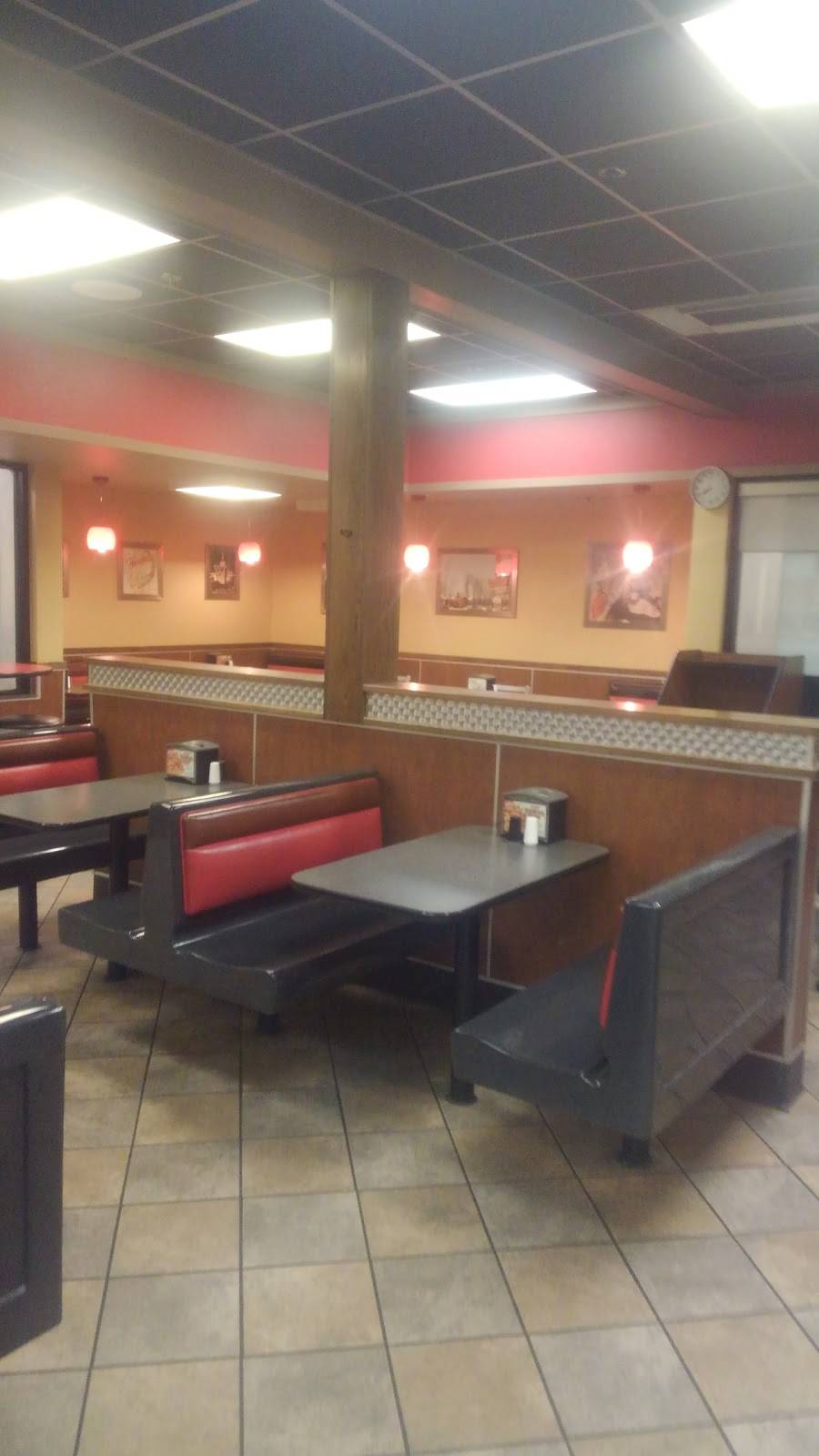 Hardees | restaurant | 216 S Main St, Bishopville, SC 29010, USA | 8034845605 OR +1 803-484-5605