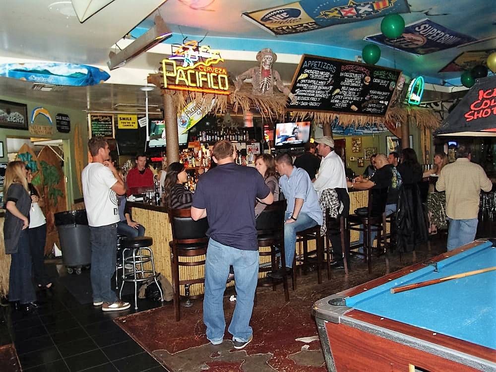 The Shack Bar & Grill | restaurant | 6941 La Jolla Blvd, La Jolla, CA 92037, USA | 8584545280 OR +1 858-454-5280