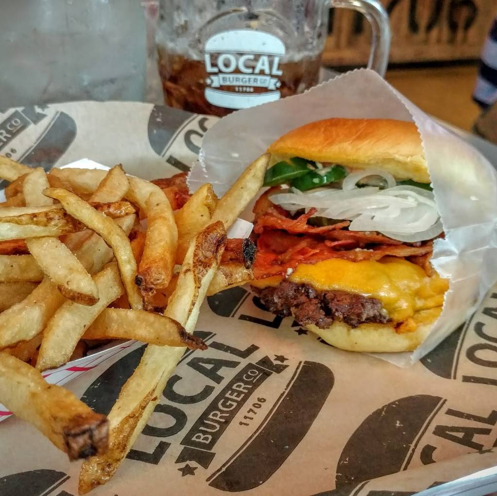 Local Burger Co. | restaurant | 62 E Main St, Bay Shore, NY 11706, USA | 6316478300 OR +1 631-647-8300
