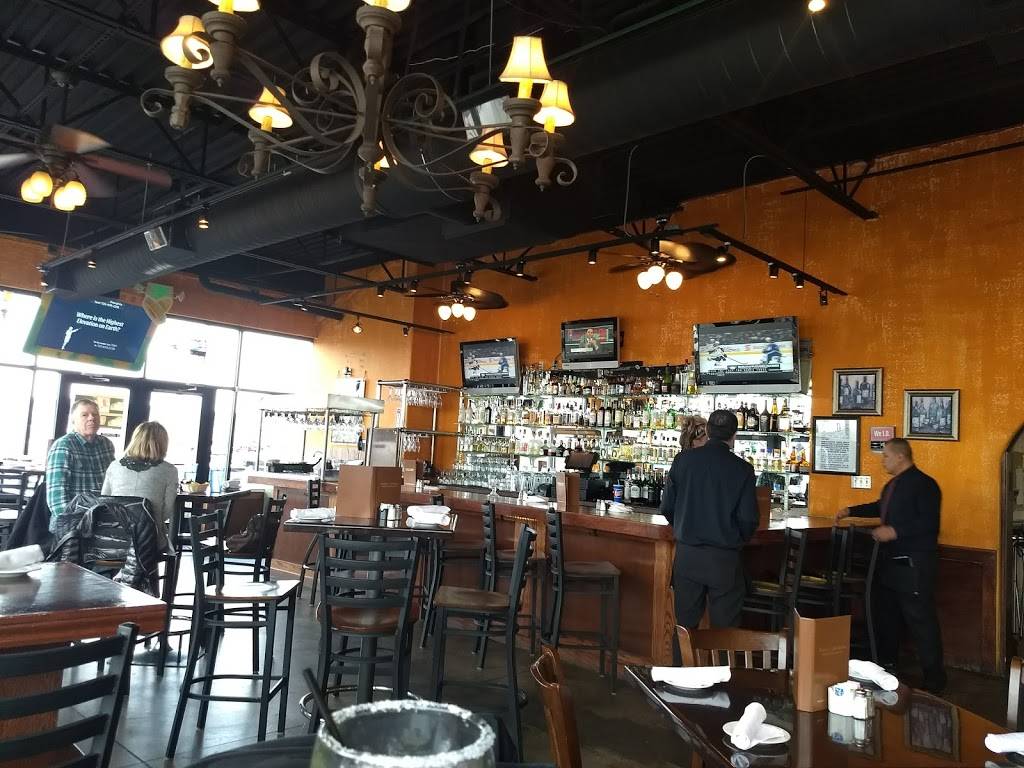 Carlos Miguels | restaurant | 3982 West Limelight Ave, Castle Rock, CO 80109, USA | 3035655983 OR +1 303-565-5983