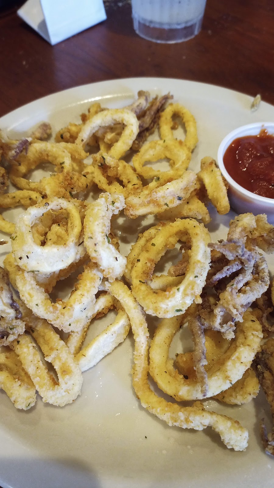 Johnny Carinos | restaurant | 2310 S Louise Ave, Sioux Falls, SD 57106, USA | 6053617222 OR +1 605-361-7222