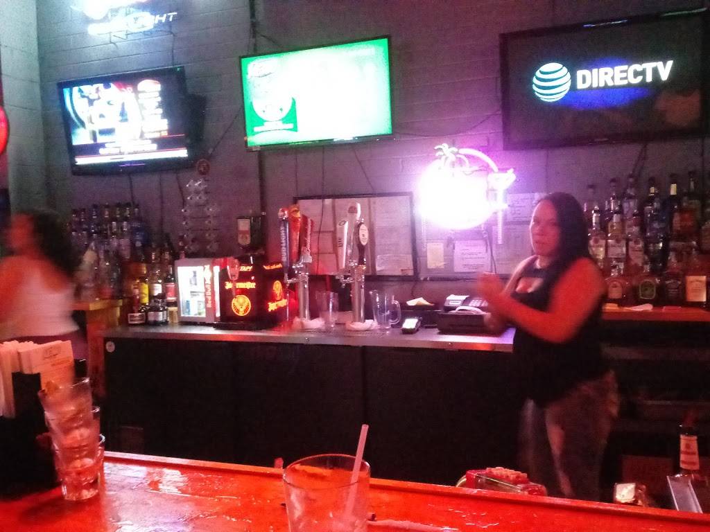 Busters Bar & Grill | restaurant | 3463 Tylersville Rd, Hamilton, OH 45015, USA | 5137370710 OR +1 513-737-0710