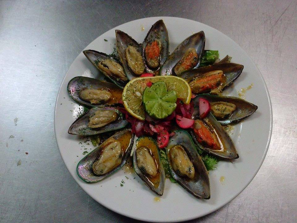 Tortugas Latin Kitchen | restaurant | 3224 W Lawrence Ave, Chicago, IL 60625, USA | 7739618414 OR +1 773-961-8414