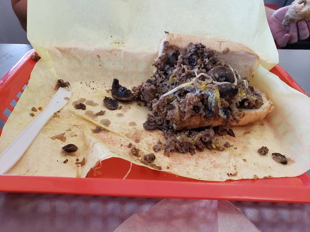 Papas Cheesesteaks | restaurant | 32 Hartnell Ave, Redding, CA 96002, USA | 5302151753 OR +1 530-215-1753