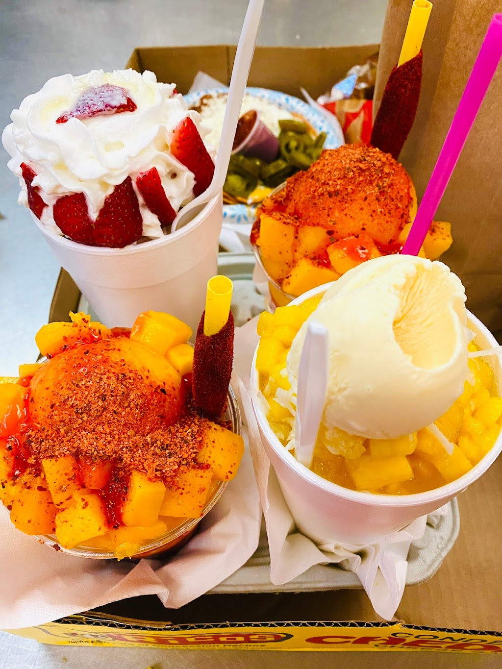 Remolinos Snack & Grill | restaurant | 1001 Bristol Rd, Laredo, TX 78045, USA | 9567013494 OR +1 956-701-3494