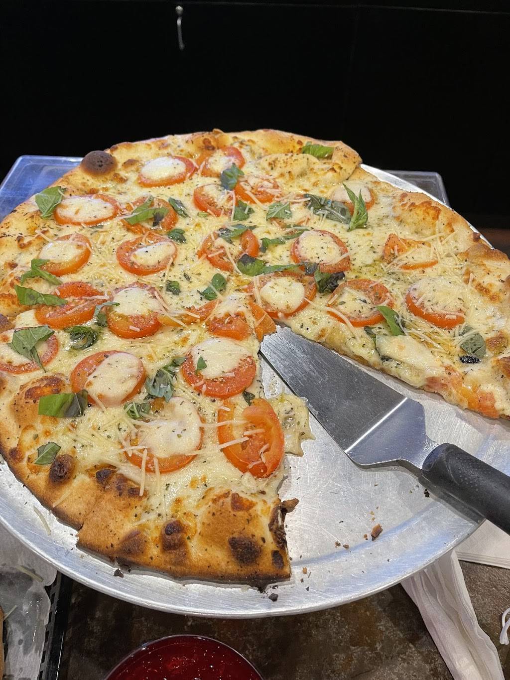 Pops Pizzeria | restaurant | 921 Cedar Lake Rd, Biloxi, MS 39532, USA | 2282076473 OR +1 228-207-6473