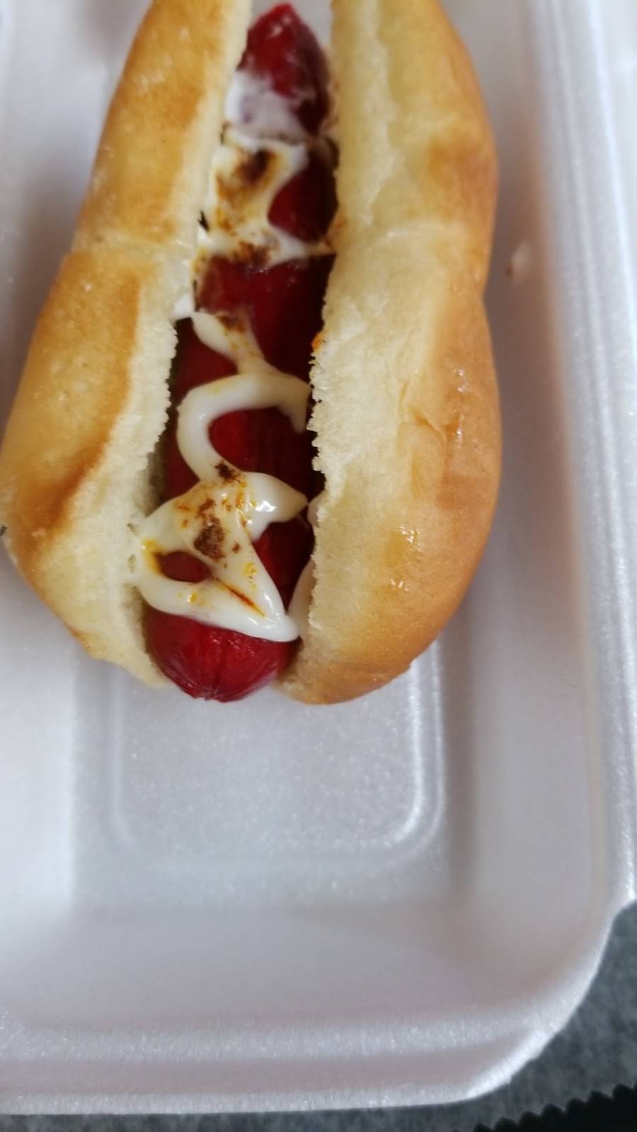 Moores Country Store | restaurant | 6963 Richmond Hwy, Lynchburg, VA 24504, USA | 4348464815 OR +1 434-846-4815