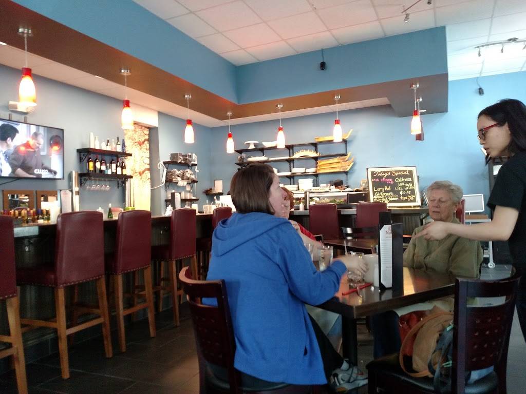 Kumo Sushi | restaurant | 2916 N Main St, Fuquay-Varina, NC 27526, USA | 9199860983 OR +1 919-986-0983