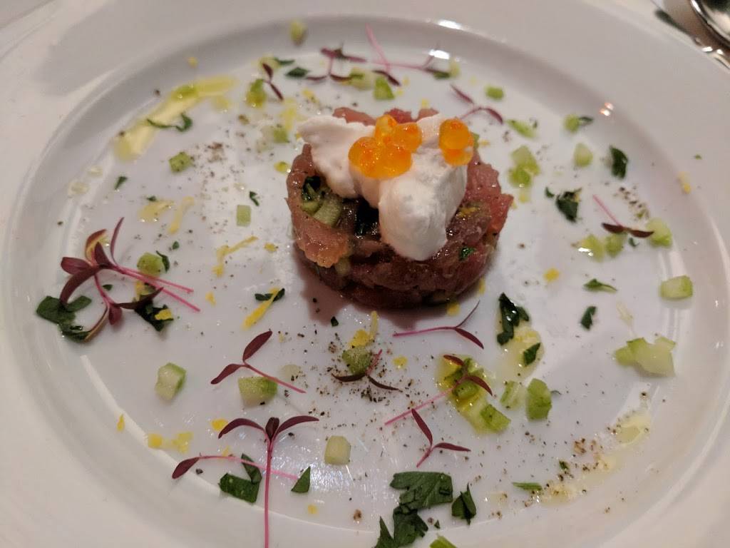 The Crossing | restaurant | 7823 Forsyth Blvd, Clayton, MO 63105, USA | 3147217375 OR +1 314-721-7375