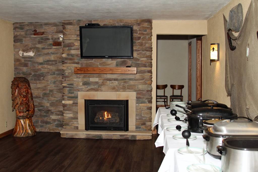 The Rivers Bar & Supper Club | restaurant | 141 County Rd KK, Amherst, WI 54406, USA | 7158243113 OR +1 715-824-3113