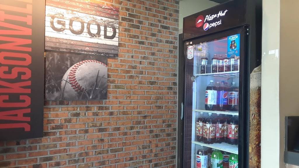 Pizza Hut | restaurant | 8221 Southside Blvd, Jacksonville, FL 32256, USA | 9046465544 OR +1 904-646-5544