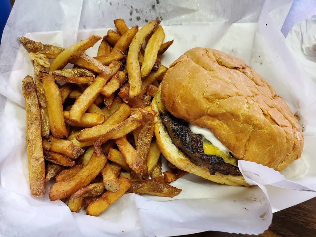 Jack Patricks Bar & Grill | restaurant | 1000 Olive St, St. Louis, MO 63101, USA | 3144368879 OR +1 314-436-8879