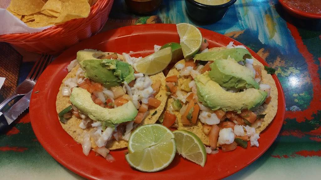 El Gallo Giro | restaurant | 3991 Lamar Ave, Memphis, TN 38118, USA | 9017940609 OR +1 901-794-0609