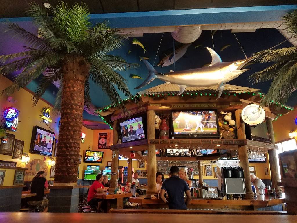 Bonefish Macs Sports Grille | restaurant | 662 SE Becker Rd, Port St. Lucie, FL 34984, USA | 7723446227 OR +1 772-344-6227