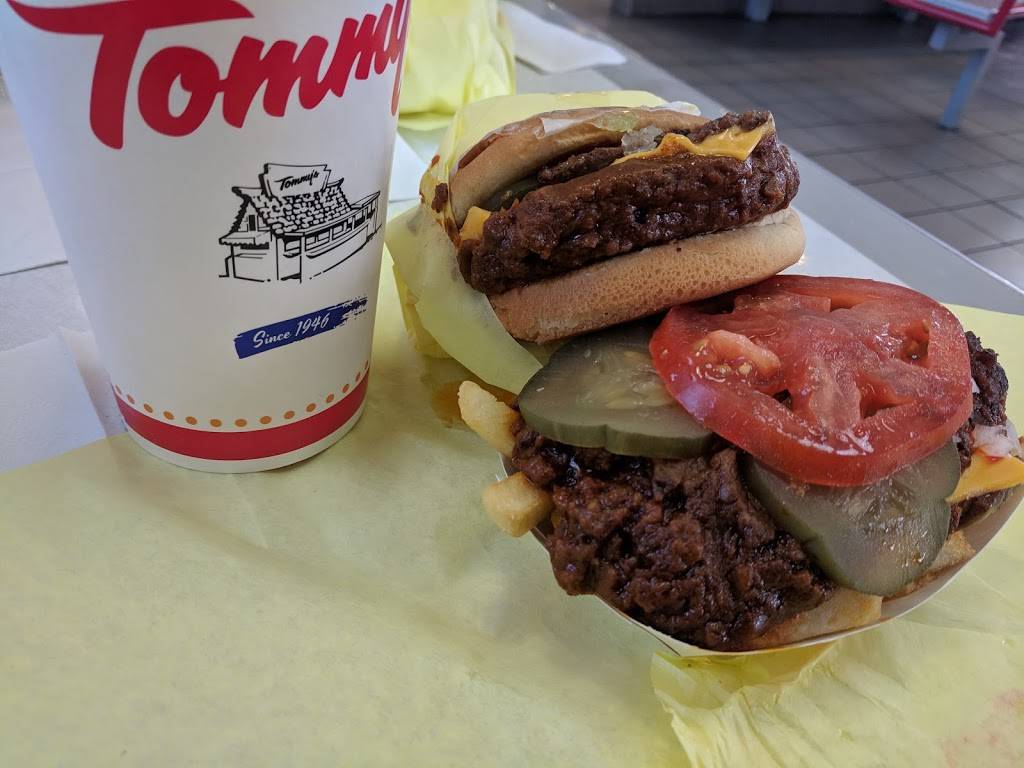 Original Tommys World Famous Hamburgers | restaurant | 3009 St Rose Pkwy, Henderson, NV 89052, USA | 7026449406 OR +1 702-644-9406