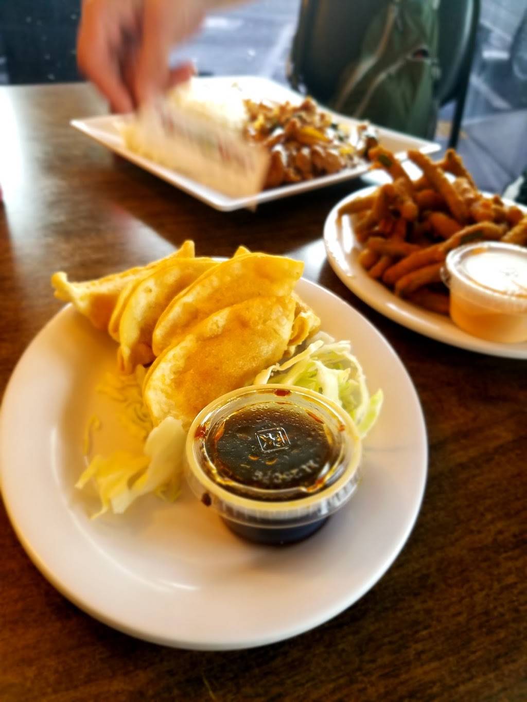 Hot Wok Restaurant | restaurant | 7755 E Golf Links Rd # 119, Tucson, AZ 85730, USA | 5207516374 OR +1 520-751-6374