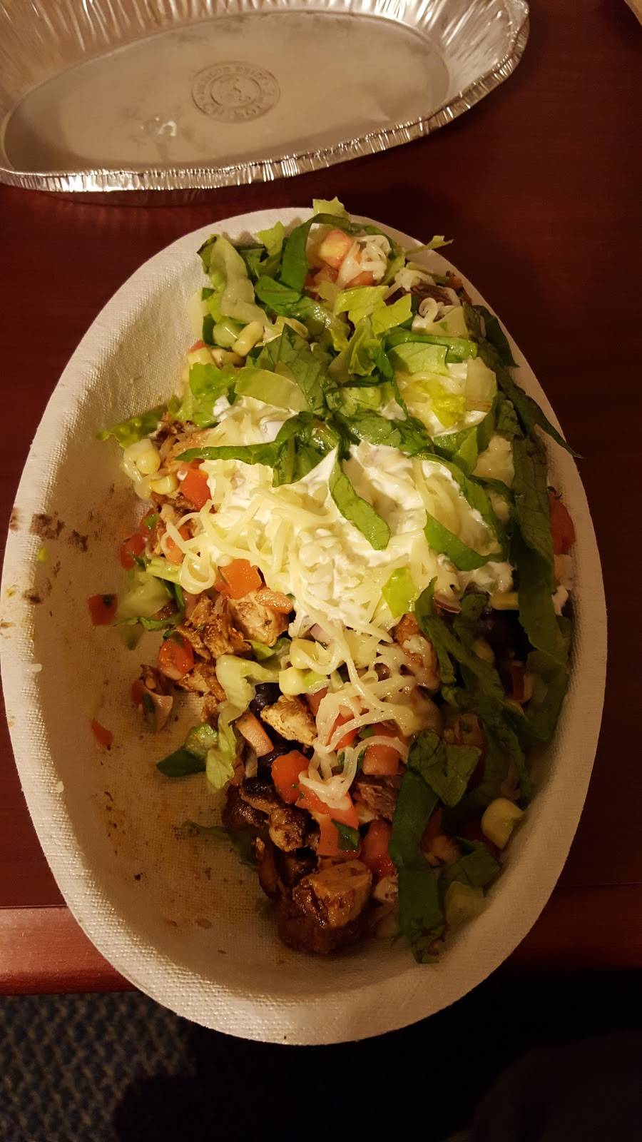 Chipotle Mexican Grill | restaurant | 6415 N Illinois St, Fairview Heights, IL 62208, USA | 6183986655 OR +1 618-398-6655