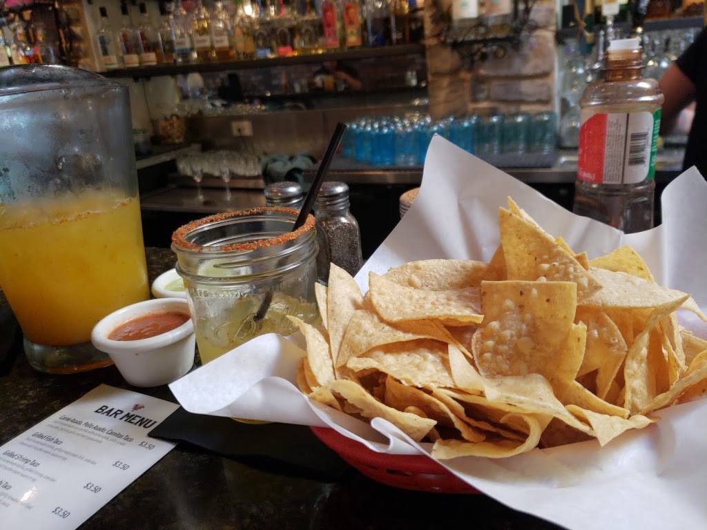 El Zarape Mexican Cantina | restaurant | 3201 Adams Ave, San Diego, CA 92116, USA | 6195782600 OR +1 619-578-2600