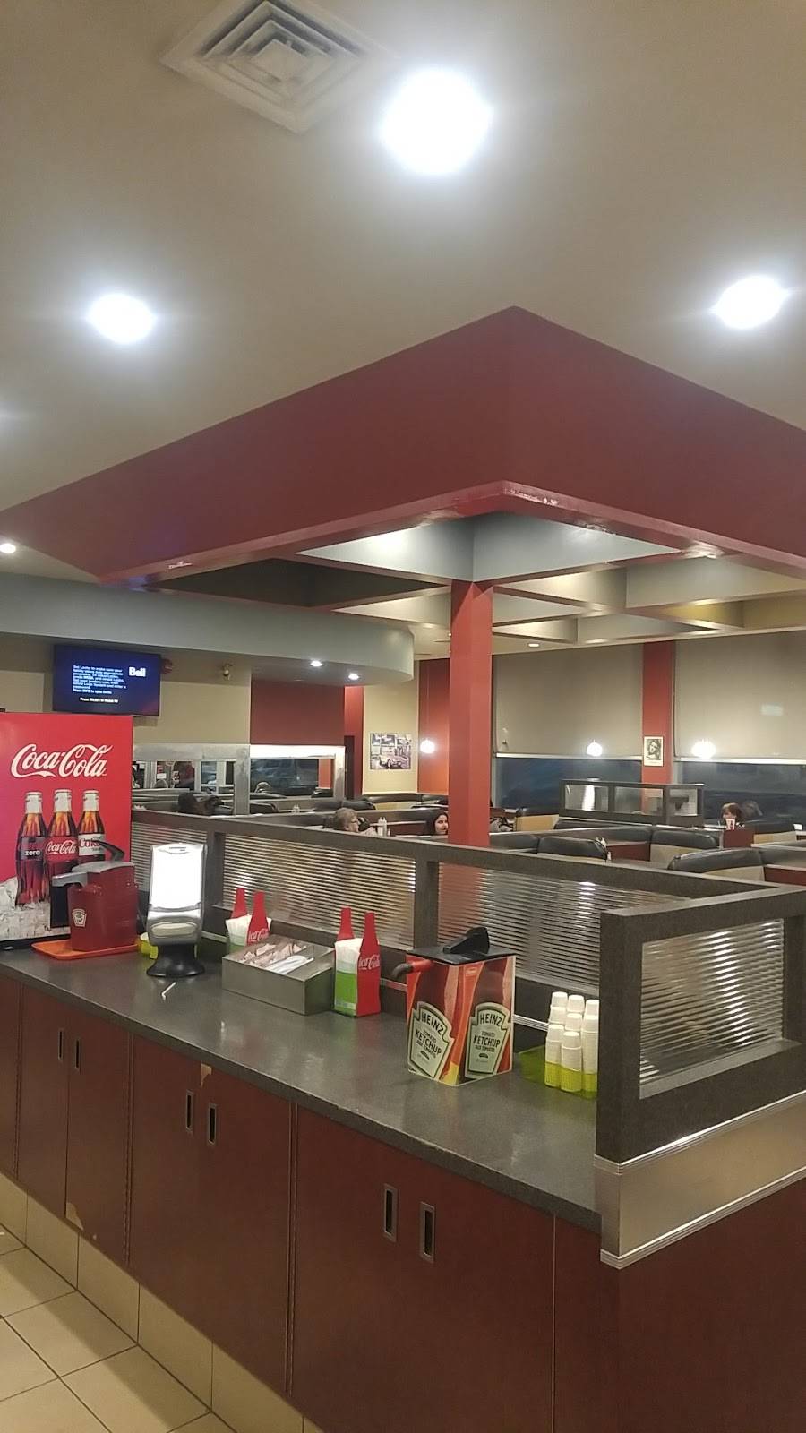 Restaurant Le Trio La Belle Province | restaurant | 265 25av, Saint-Eustache, QC J7P 4Y1, Canada | 4504726155 OR +1 450-472-6155