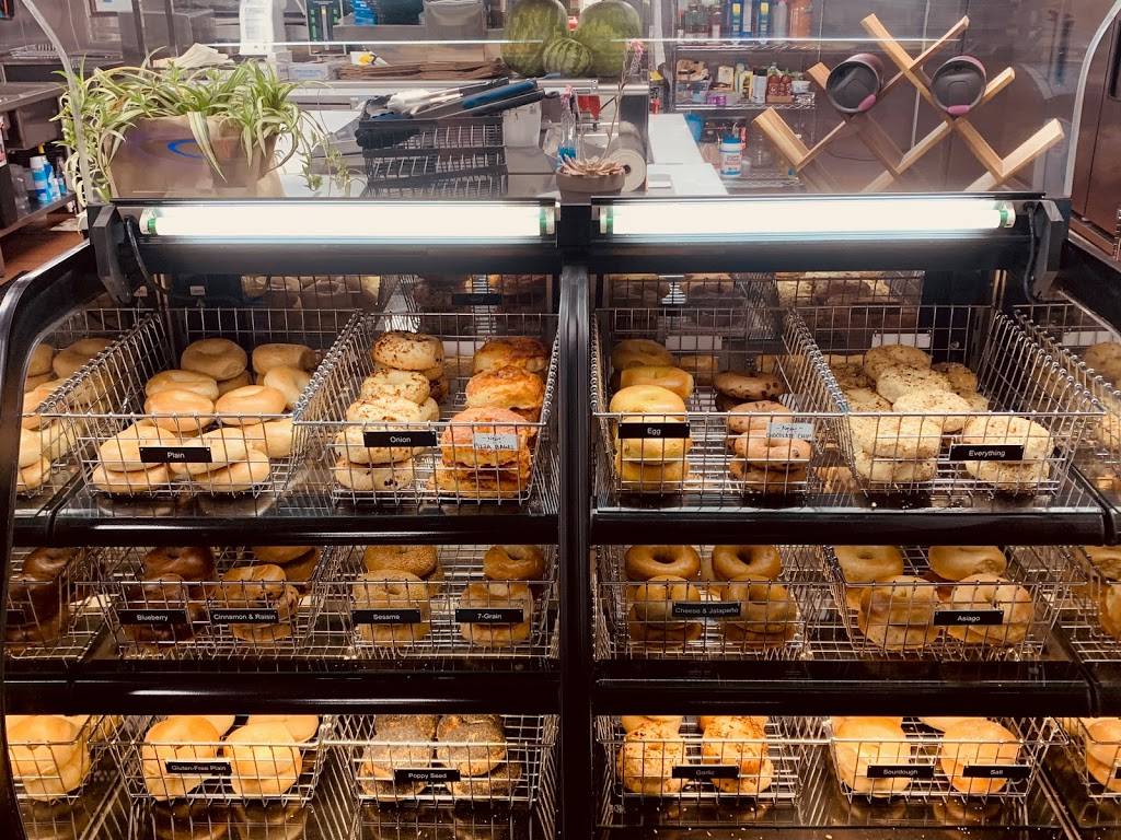 Get Hooked | bakery | 1543 E Los Angeles Ave, Simi Valley, CA 93065, USA | 8053282311 OR +1 805-328-2311