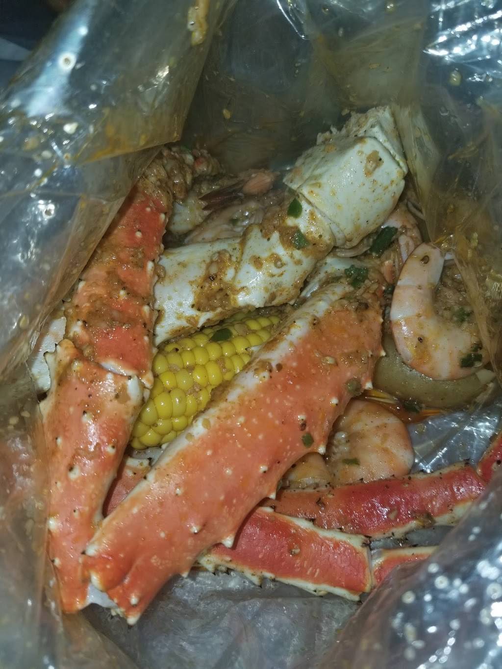 Shaking Crab (Clifton) | restaurant | 1168 Broad St, Clifton, NJ 07013, USA | 8622259996 OR +1 862-225-9996