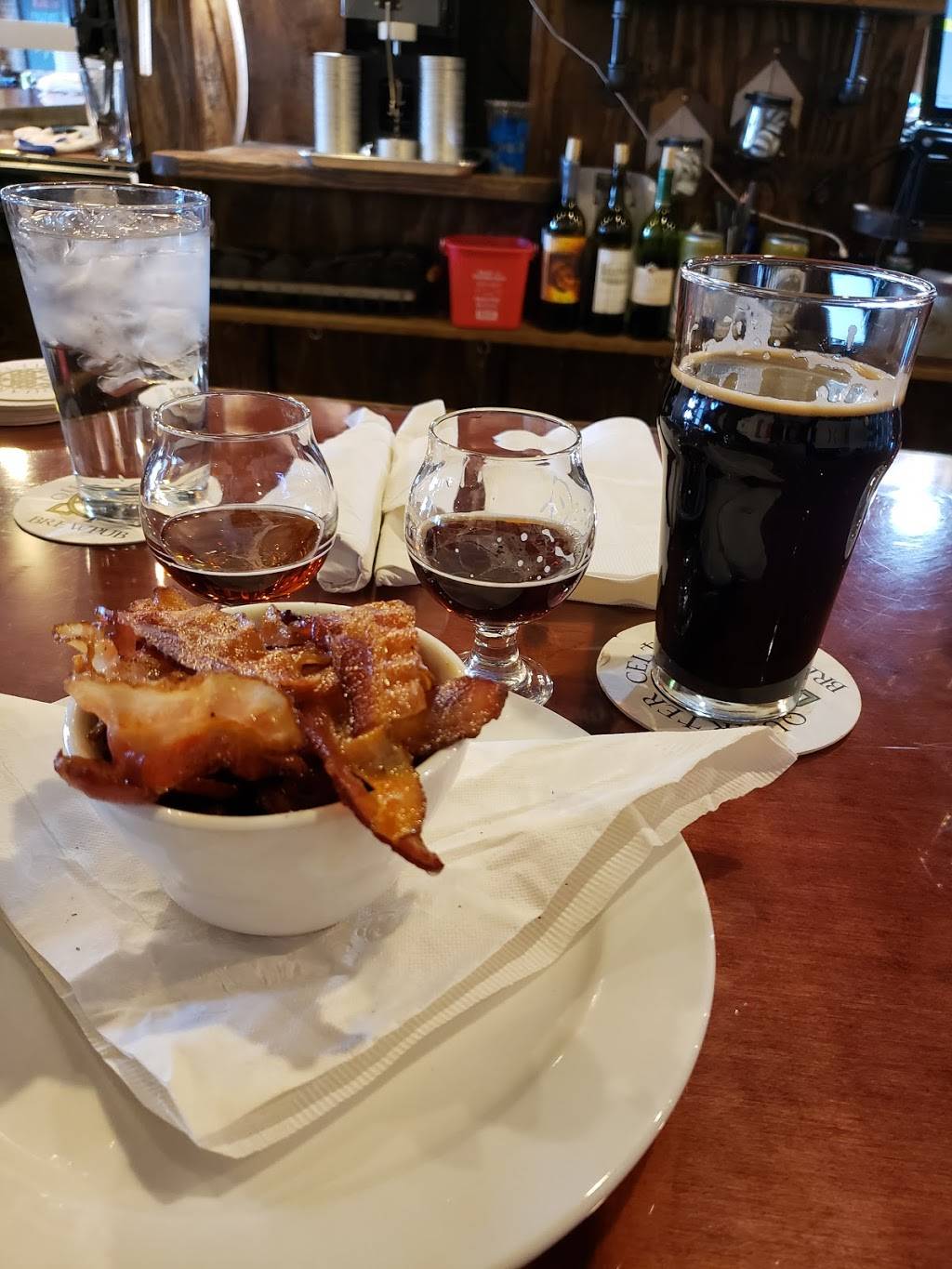 Quarter Celtic Taproom | restaurant | 1930 Juan Tabo Blvd NE, Albuquerque, NM 87112, USA | 5057172536 OR +1 505-717-2536