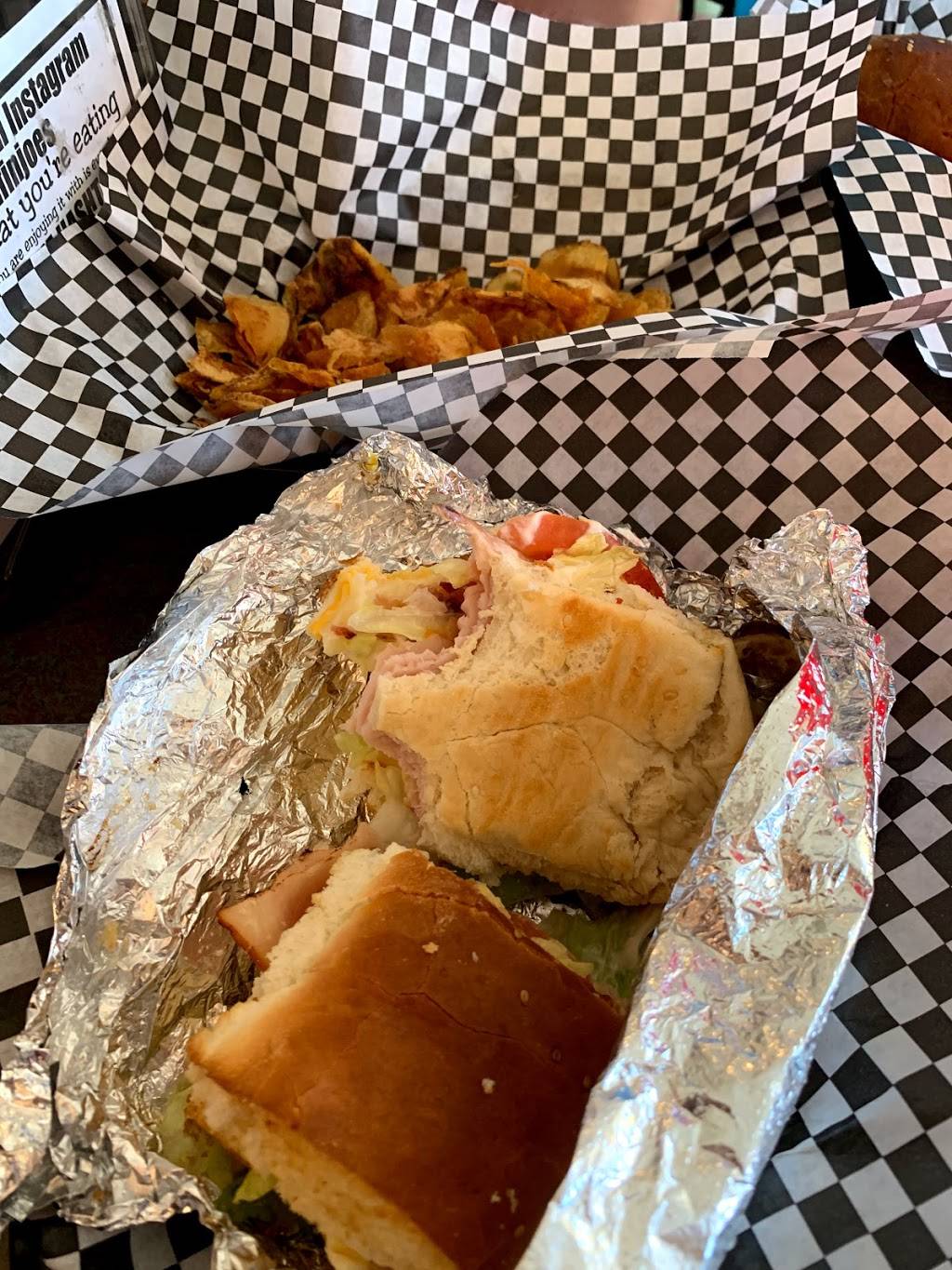 Loafin Joes | restaurant | 201 W Mountain St, Fayetteville, AR 72701, USA | 4794439944 OR +1 479-443-9944