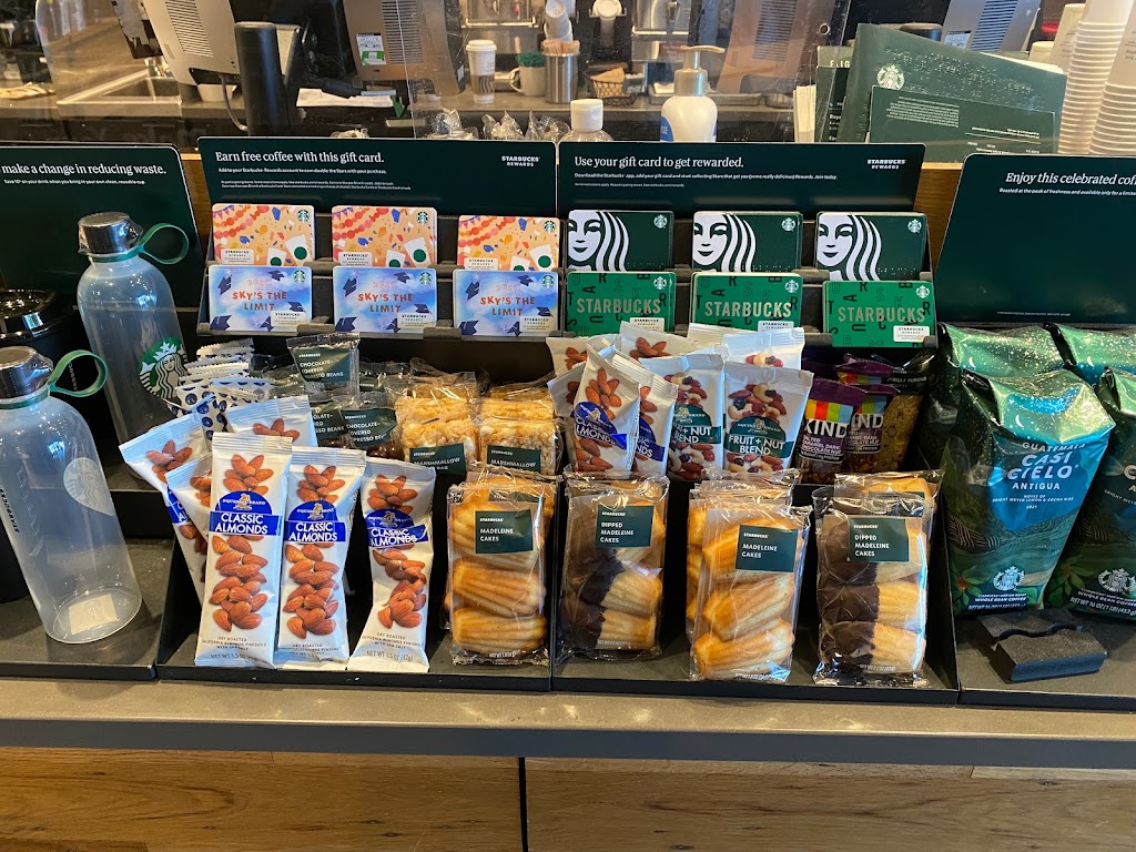 Starbucks | cafe | 375 NY-25A, Rocky Point, NY 11778, USA | 6319802792 OR +1 631-980-2792