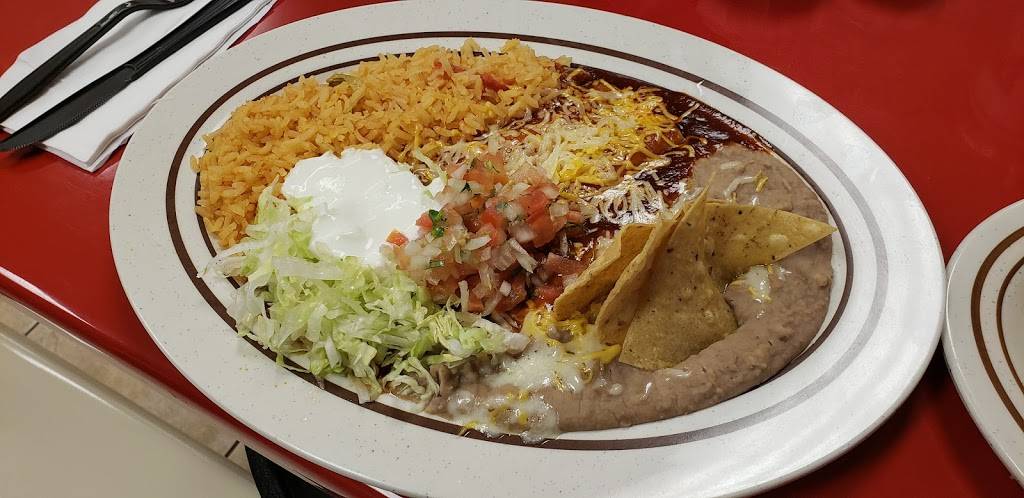 Castañedas Mexican Food | restaurant | 700 E Alosta Ave, Azusa, CA 91702, USA | 6263341144 OR +1 626-334-1144