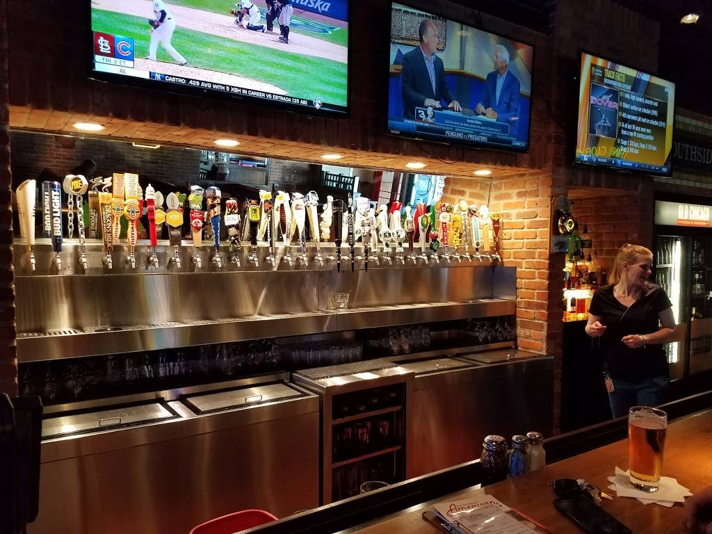 Old Chicago Pizza and Taproom | restaurant | 2495 S Oneida St, Green Bay, WI 54304, USA | 9208841112 OR +1 920-884-1112