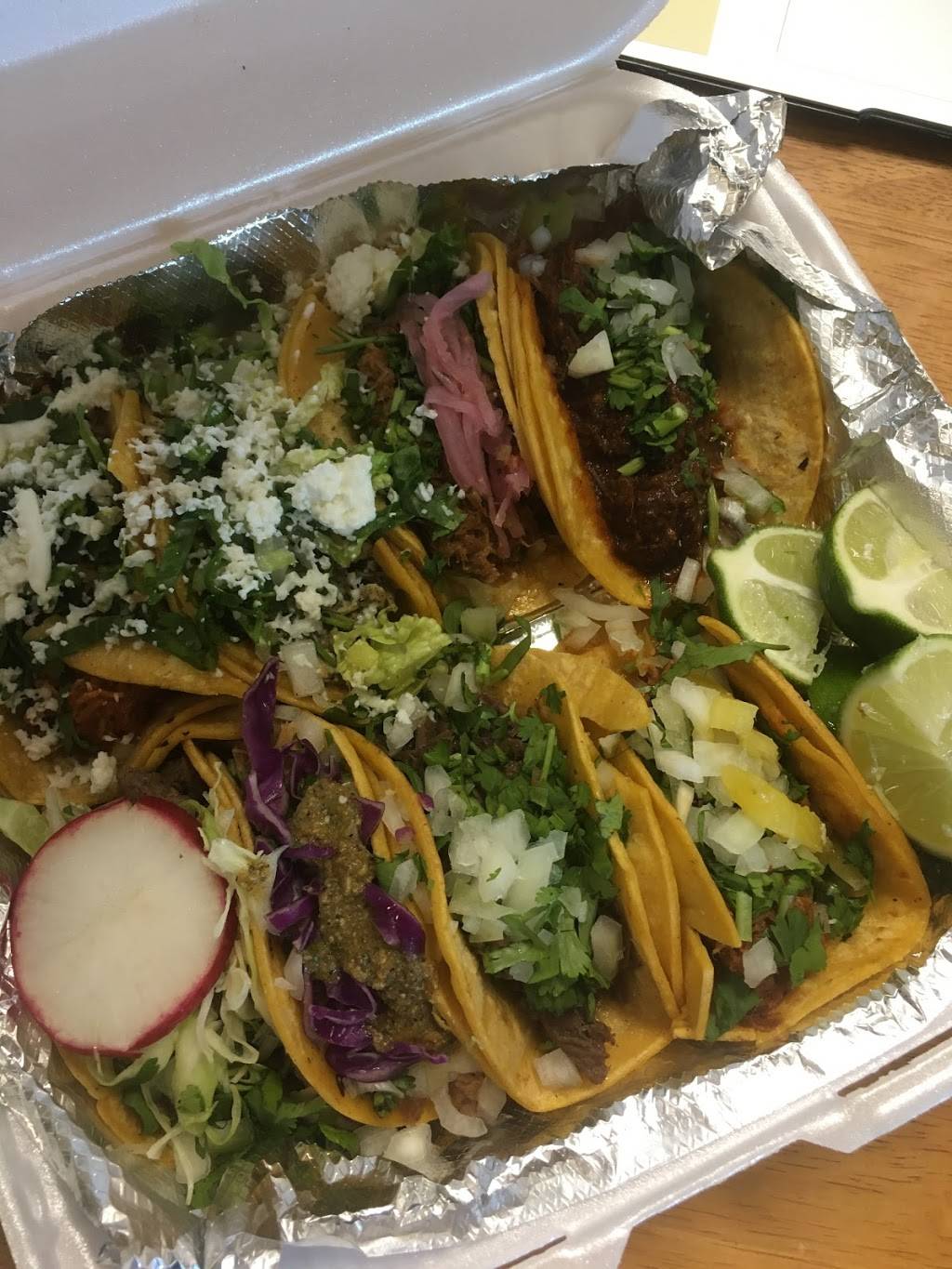 Milola Tacos | restaurant | 6135 N 35th Ave ste 133, Phoenix, AZ 85017, USA | 6029952511 OR +1 602-995-2511