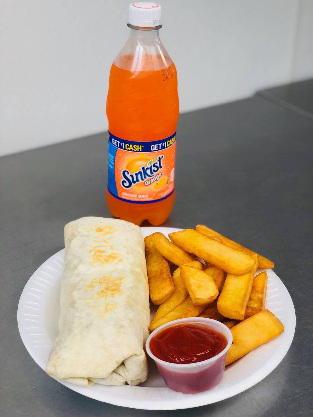 Mustachios Pizzeria | restaurant | 2701 Elmwood Ave, Buffalo, NY 14217, USA | 7168748909 OR +1 716-874-8909