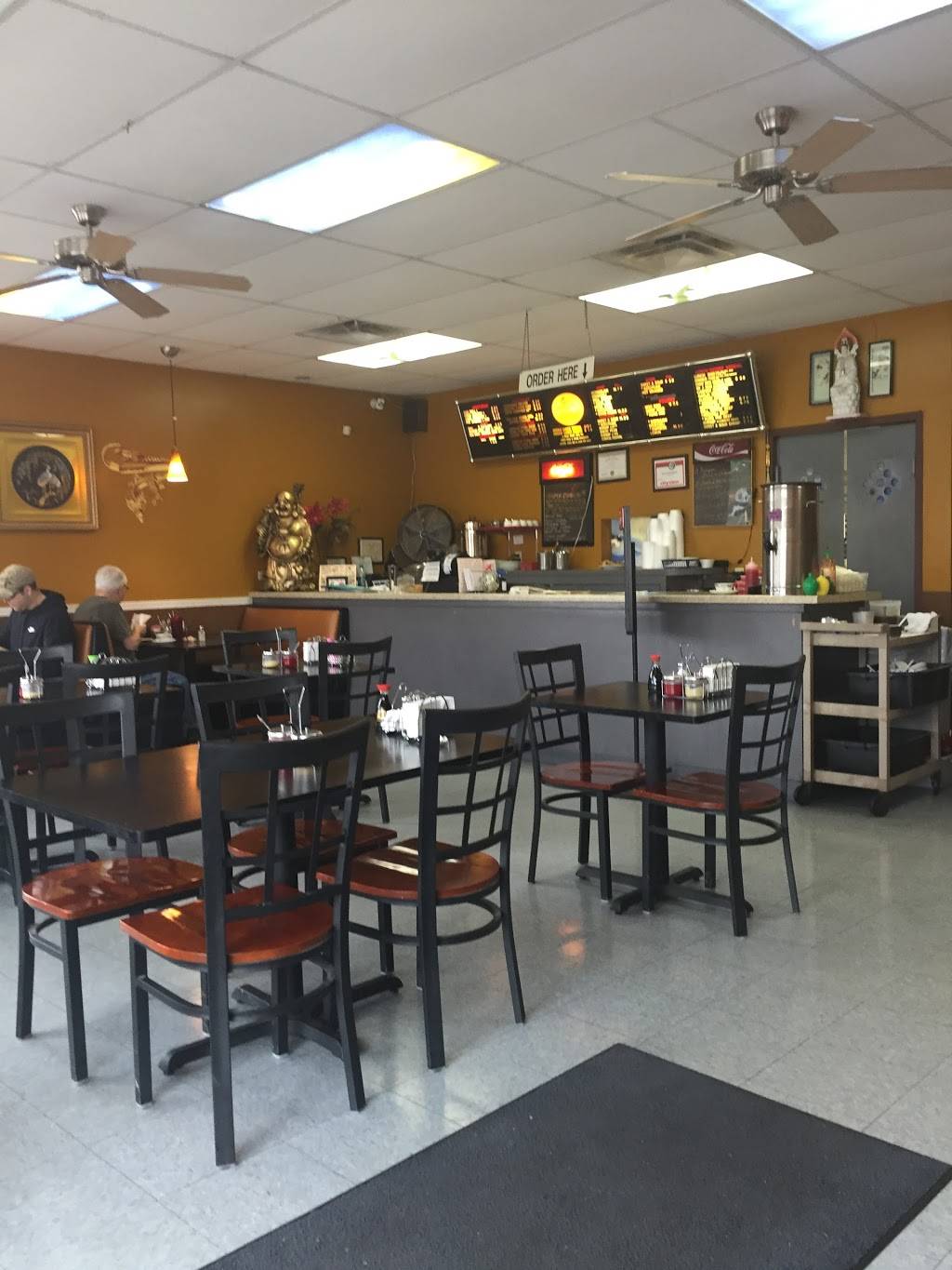 Tsing Tsao Chinese Fast Food | restaurant | 2231 E University Ave, Des Moines, IA 50317, USA | 5152622775 OR +1 515-262-2775