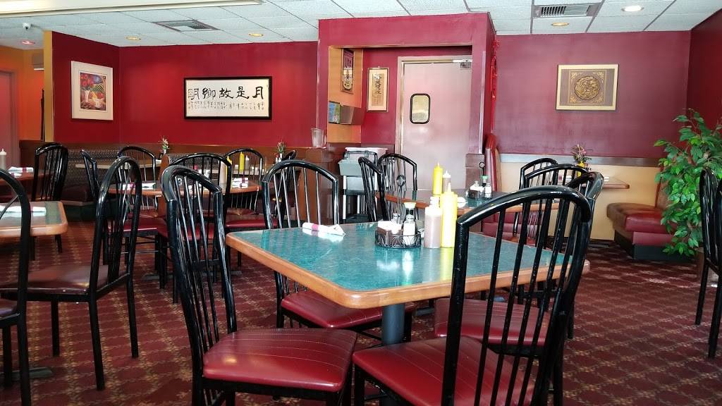 Golden Chopsticks Restaurant | restaurant | 361 S Bolingbrook Dr, Bolingbrook, IL 60440, USA | 6307590333 OR +1 630-759-0333