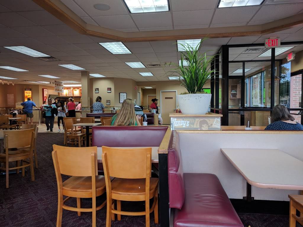 Wendys | restaurant | 411 Hillsdale Ave, Hillsdale, NJ 07642, USA | 2017829317 OR +1 201-782-9317