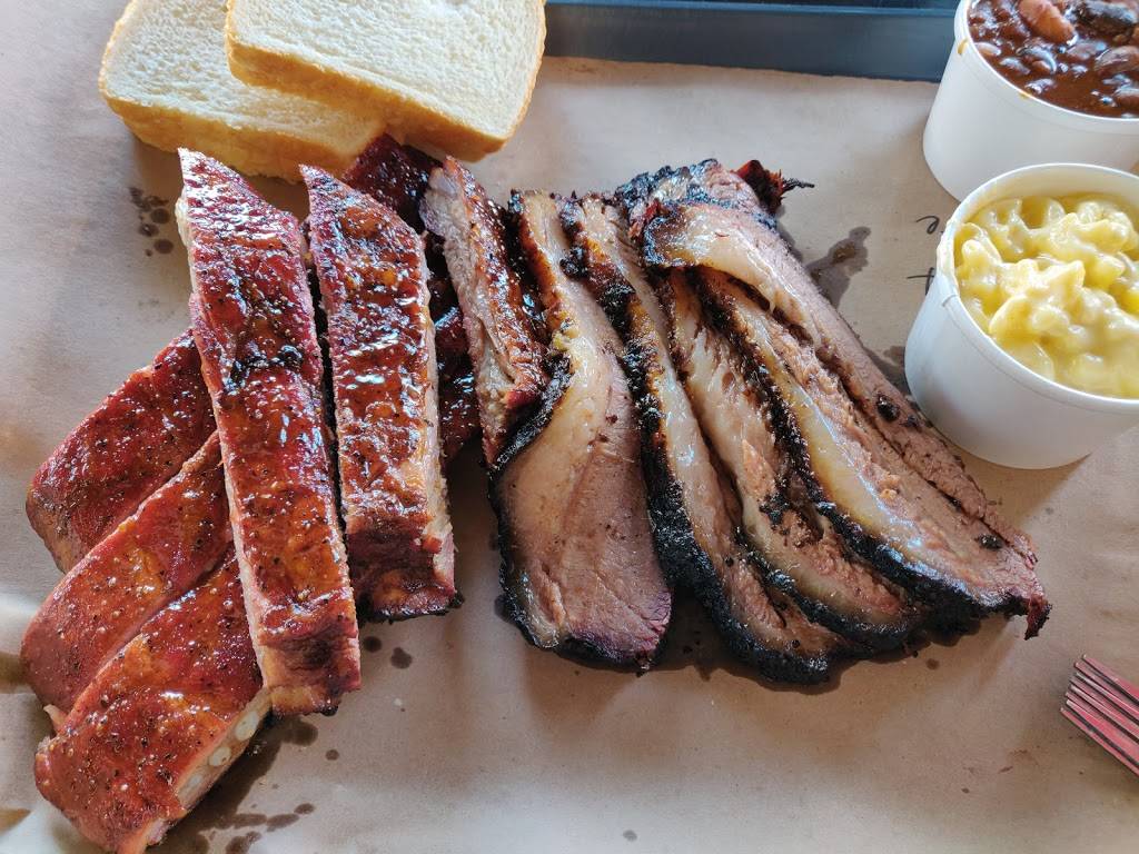 Slab BBQ | restaurant | 8136 W 3rd St, Los Angeles, CA 90048, USA | 3108557184 OR +1 310-855-7184
