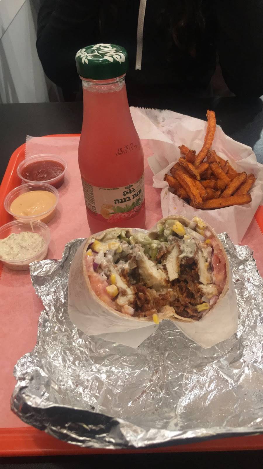 MunchPlace | restaurant | 105-25 64th Rd, Forest Hills, NY 11375, USA | 7182752998 OR +1 718-275-2998