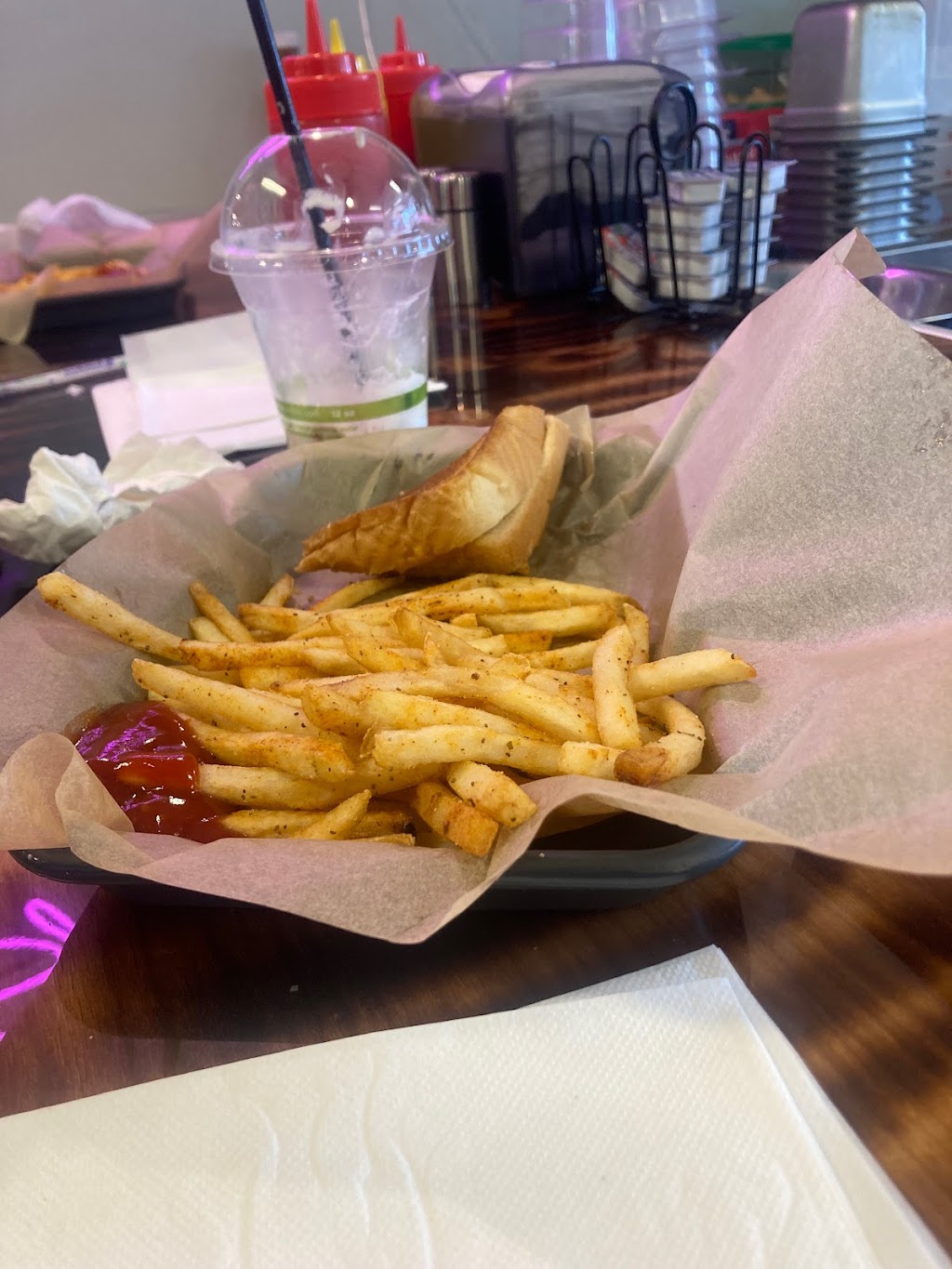 Sparrow Kitchen | restaurant | 407 N 5th Ave, Ann Arbor, MI 48104, USA | 7343696416 OR +1 734-369-6416