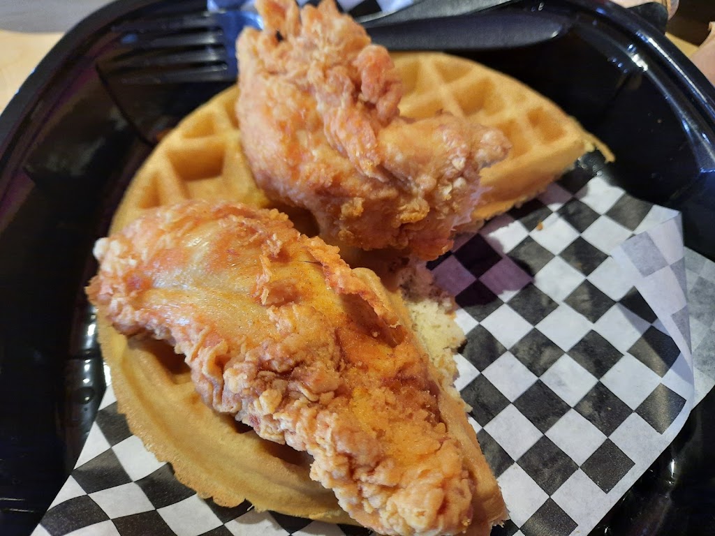 Kikis Chicken Place | restaurant | 9332 Elk Grove Blvd, Elk Grove, CA 95624, USA | 9162529595 OR +1 916-252-9595