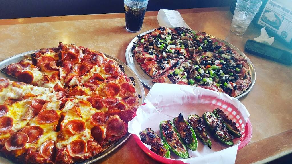 Toppers Pizza | restaurant | 2408 Erringer Rd, Simi Valley, CA 93065, USA | 8054954444 OR +1 805-495-4444