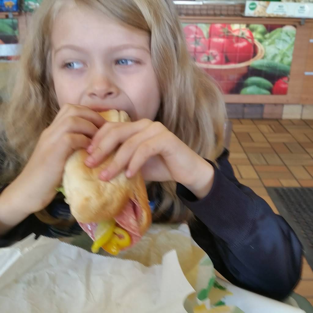 Subway | restaurant | 1961 McCrays Mill Rd, Sumter, SC 29150, USA | 8037736771 OR +1 803-773-6771