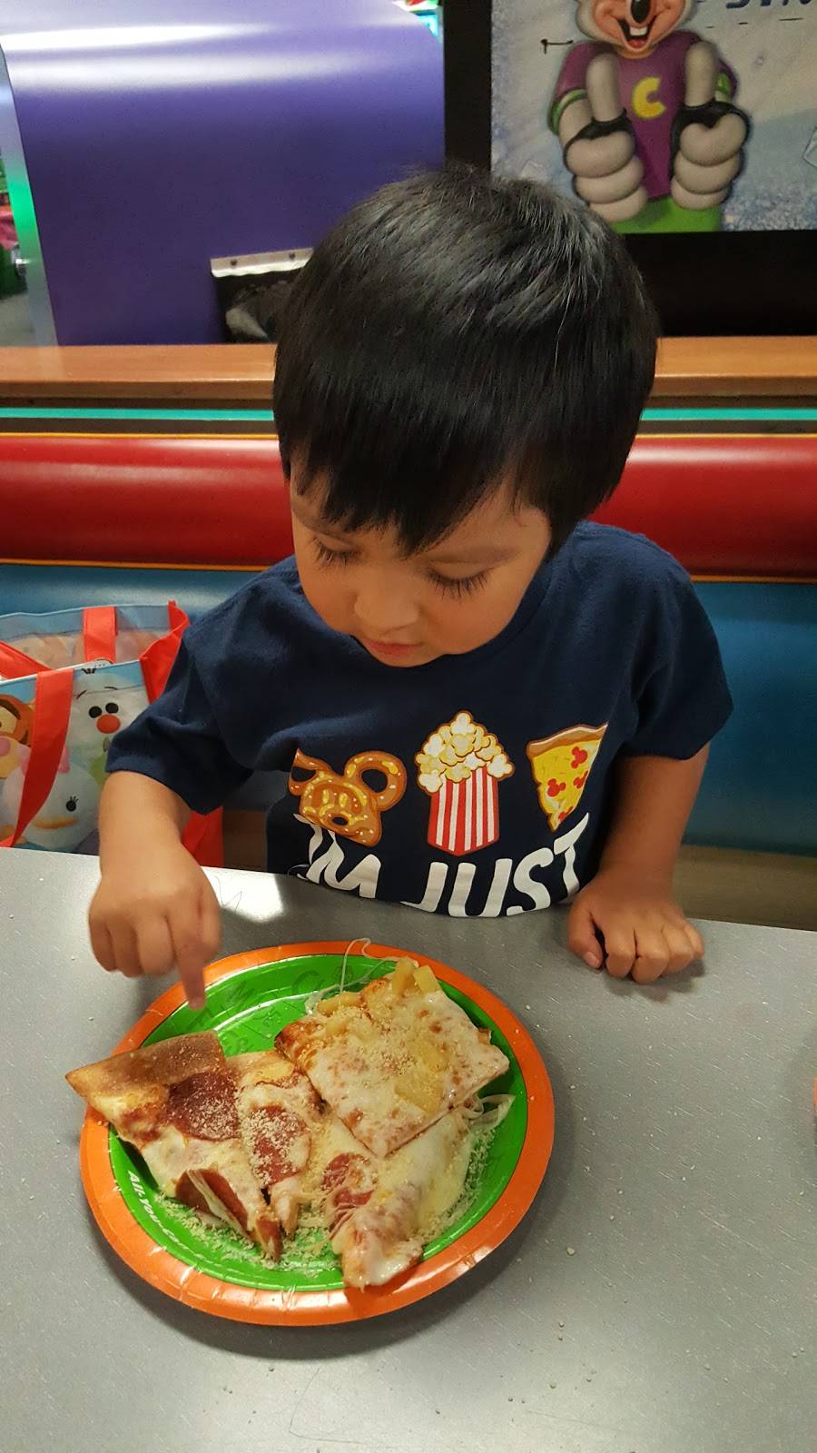 Chuck E. Cheeses | restaurant | 130 W Hillcrest Dr, Thousand Oaks, CA 91360, USA | 8054972522 OR +1 805-497-2522