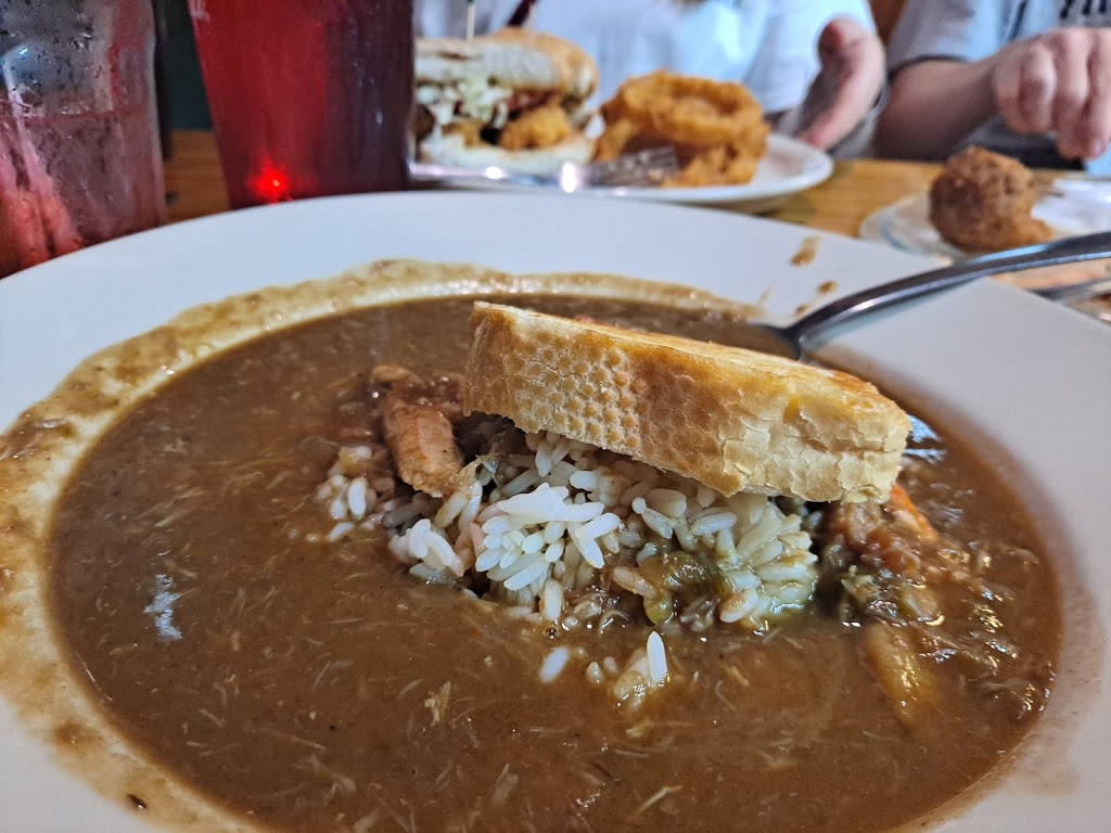 Ponchatoulas | restaurant | 109 E Park Ave, Ruston, LA 71270, USA | 3182545200 OR +1 318-254-5200