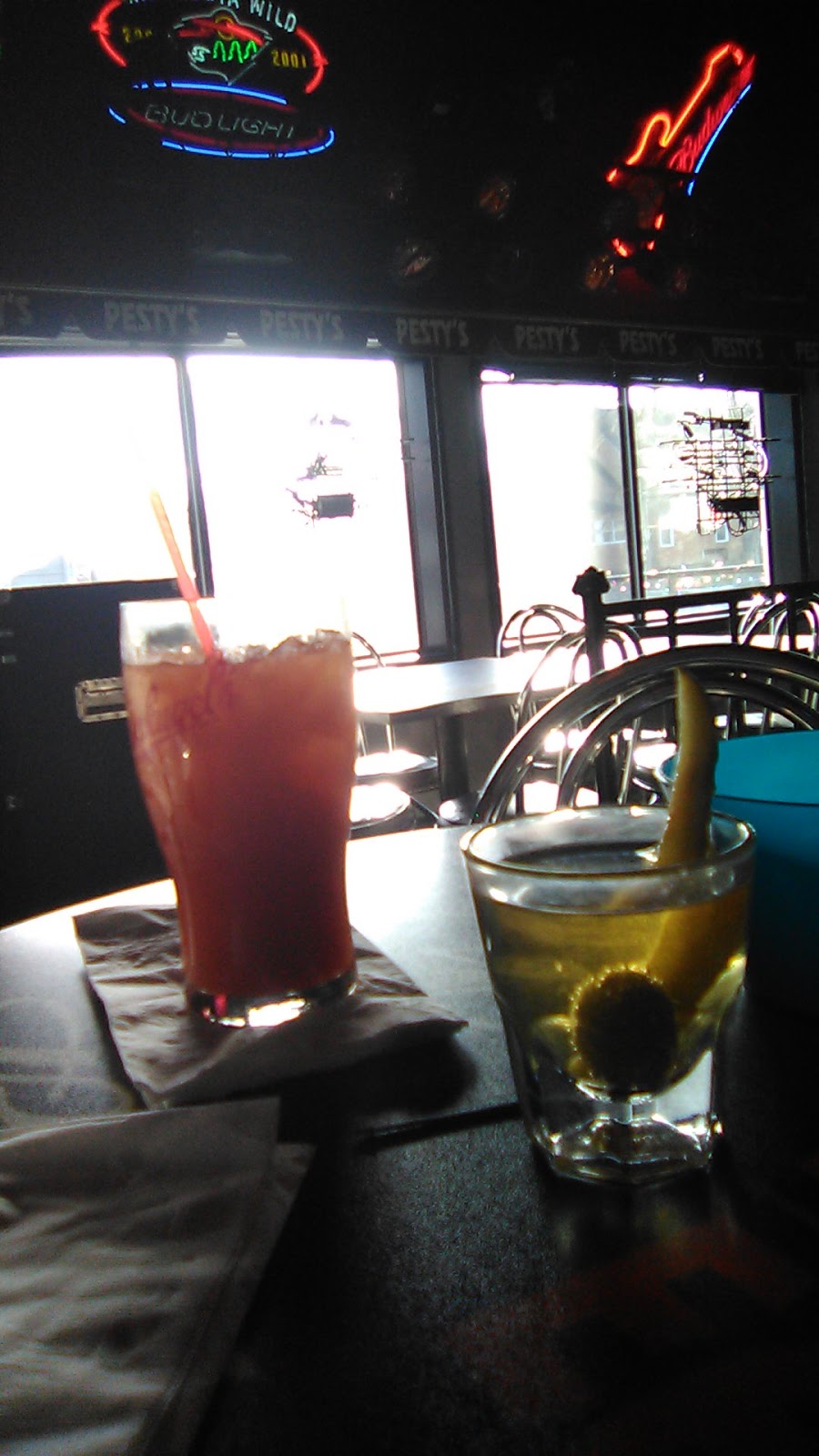 H R Pestys Saloon & Eatery | restaurant | 258 4th Ave N, Waite Park, MN 56387, USA | 3202519774 OR +1 320-251-9774