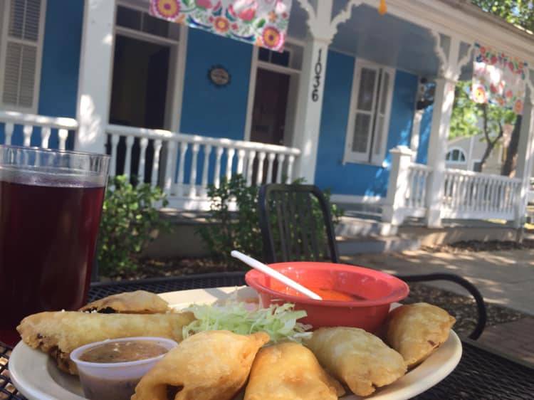 Casa Frida - Sabores de México | restaurant | 1036 S Alamo St, San Antonio, TX 78210, USA | 2103786641 OR +1 210-378-6641