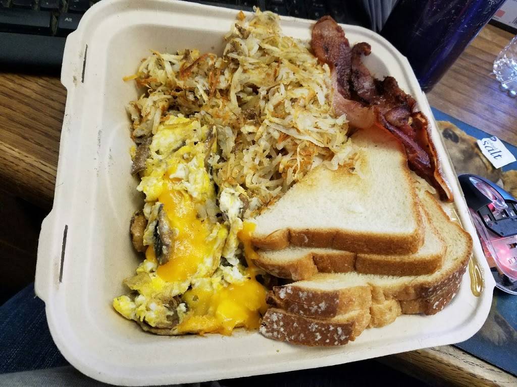 Old Mountain Inn | restaurant | 13132 CA-9, Boulder Creek, CA 95006, USA | 8313382211 OR +1 831-338-2211