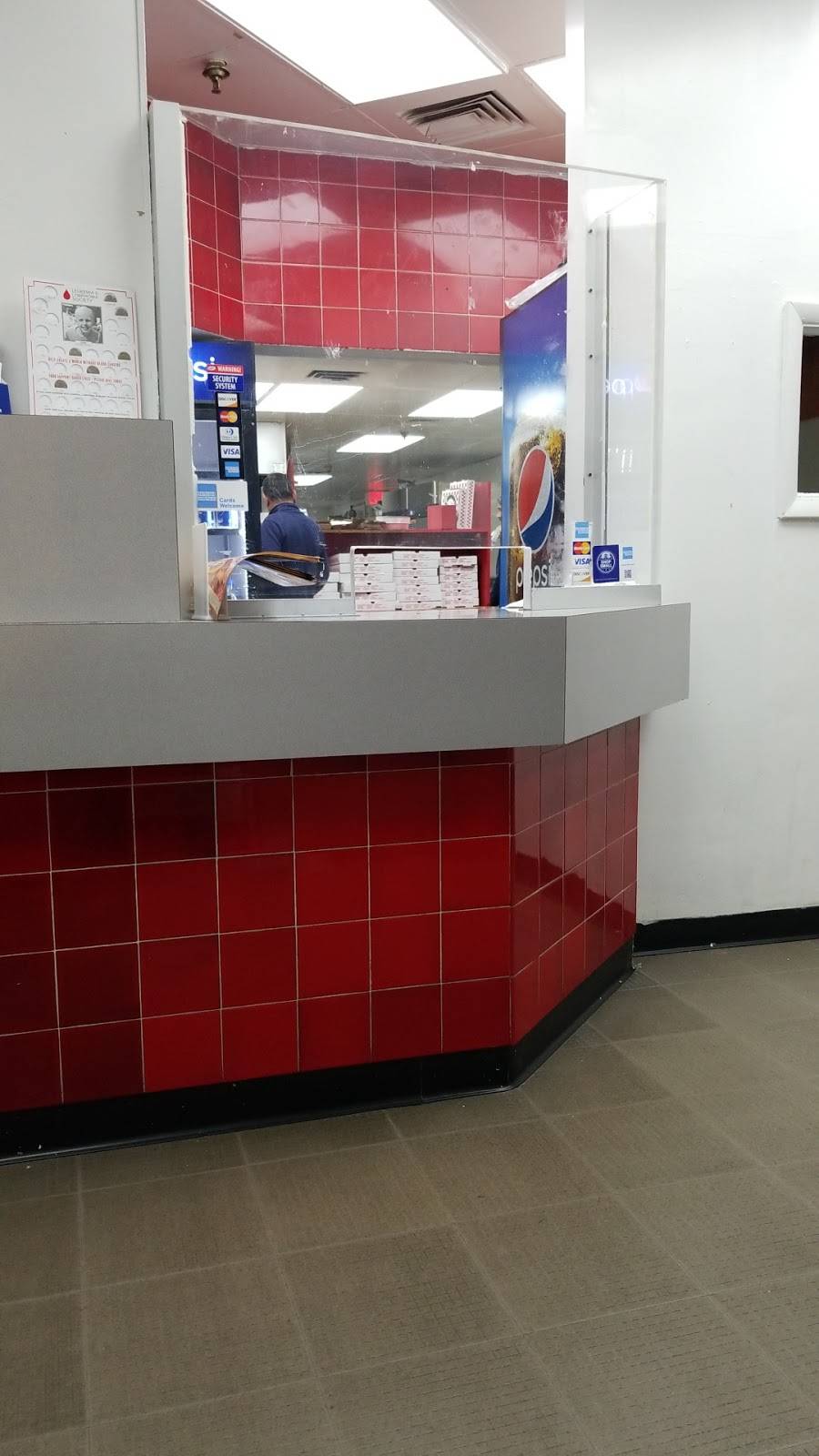 Largo Pizza | restaurant | 51 Kettering Dr, Kettering, MD 20774, USA | 3013336400 OR +1 301-333-6400